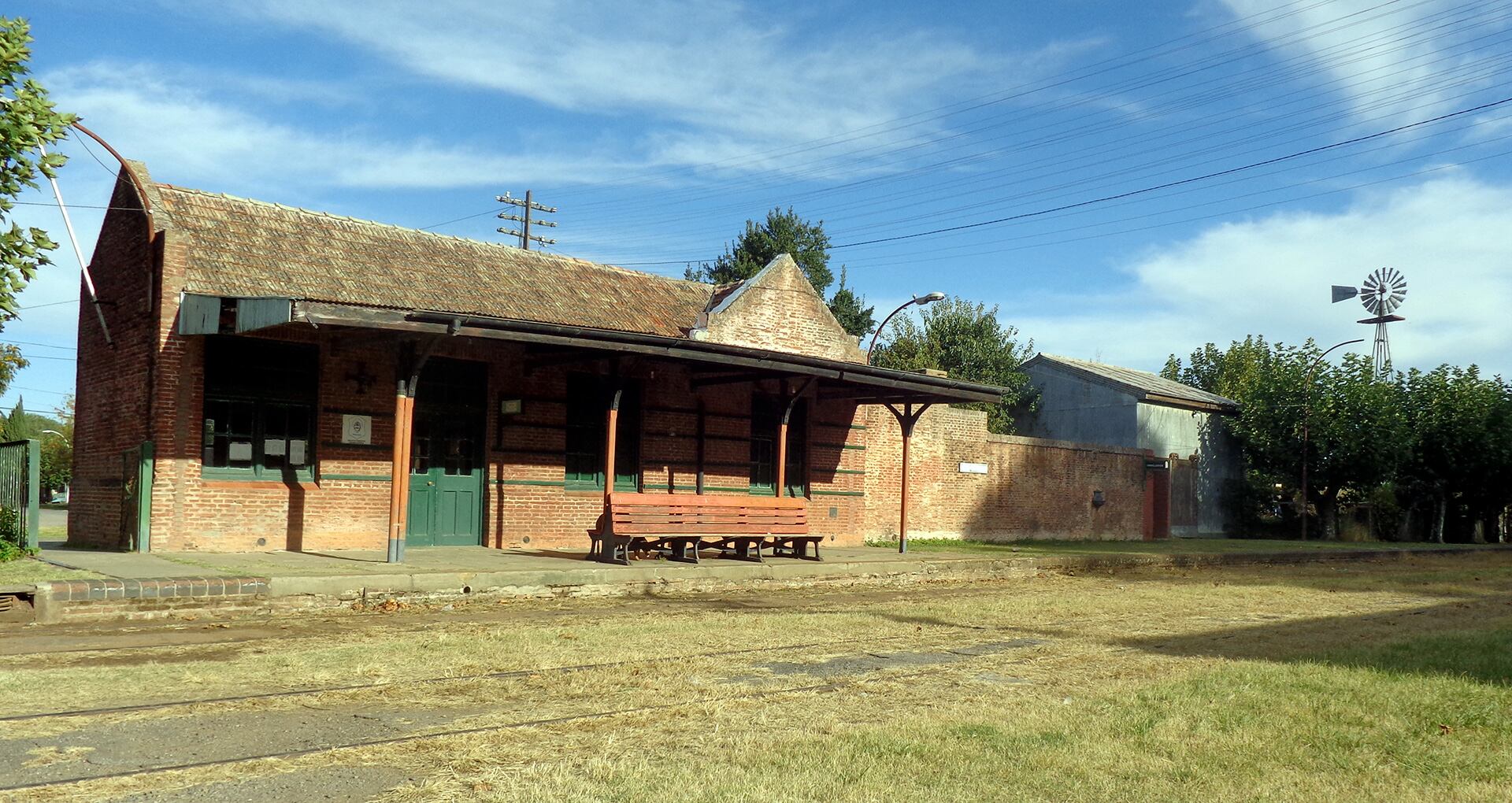 Uribelarrea también ofrece una variada experiencia gastronómica entre tantos relajados paisajes (Wikipedia/Roberto Fiadone)