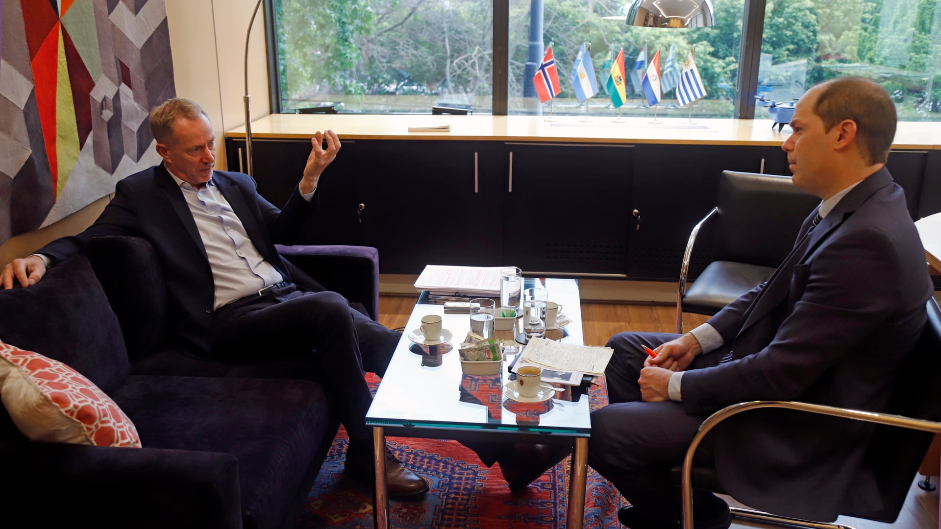 DEF conversó con Halvor Sætre, embajador de Noruega (Fotos: Giovanni Sachetto)