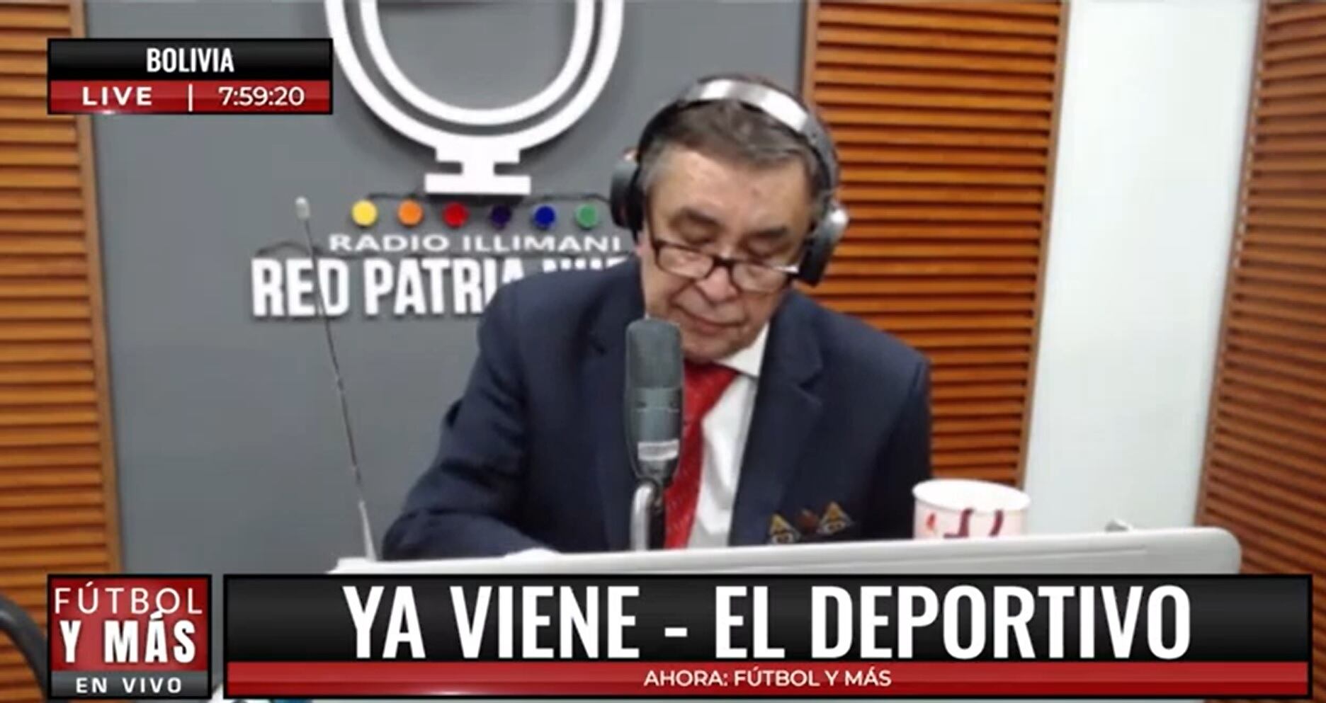 Juan Pasten le respondió a Carlos Antonio Vélez por sus comentarios despectivos en contra de Bolivia - crédito Fútbol y más / Youtube