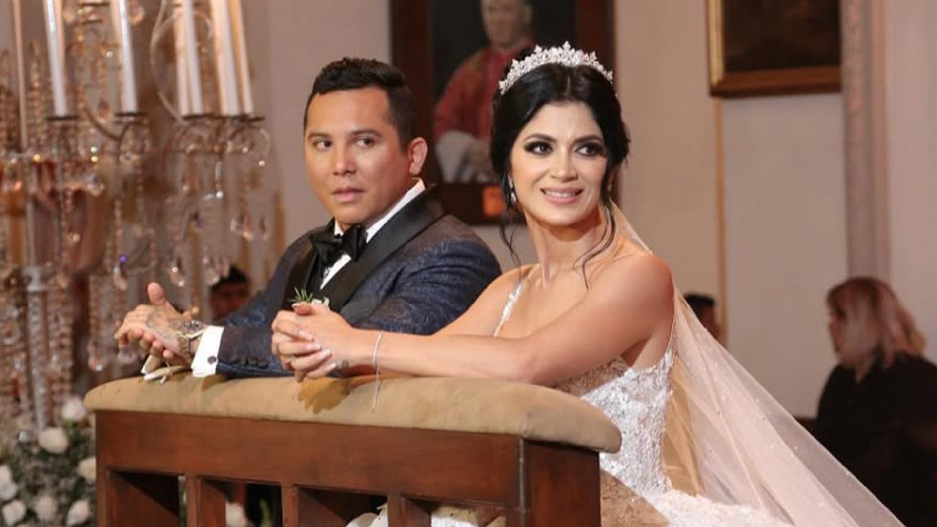 La modelo abandonó La Casa de los Famosos por petición de su pareja.
Foto:
IG@kimfloresgz