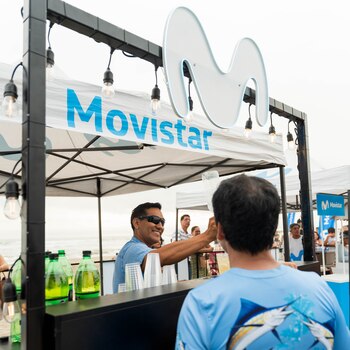 Experiencia completa: gastronomía y música frente al mar para los usuarios de Movistar.