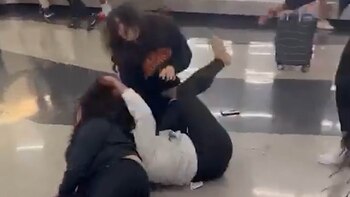 Pelea en el aeropuerto de Chicago