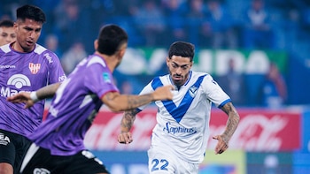 Vélez Sarsfield se enfrenta a Instituto en Liniers por la primera fecha del Torneo Clausura