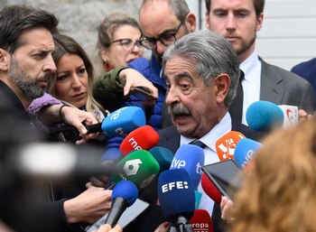 Miguel Ángel Revilla compadece ante