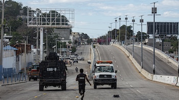 Violencia en Haití: un grupo armado secuestró a un alto funcionario del Ministerio de Defensa