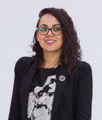 Raquel Elías Hernández, maestra en