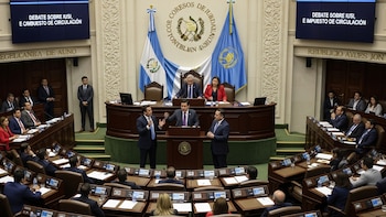 El Congreso de Guatemala convoca a una sesión extraordinaria para debatir el IUSI, los combustibles y el impuesto de circulación