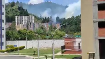 Ordenan la evacuación de dos