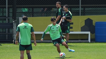 México publica prelista para el Mundial 2026: Álvaro Fidalgo, Denzell García, Eduardo Águila y Mateo Chávez como novedades