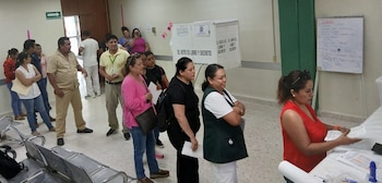 Autoridades laborales reportan que 282 mil personas han acudido a las urnas instaladas en 670 sedes