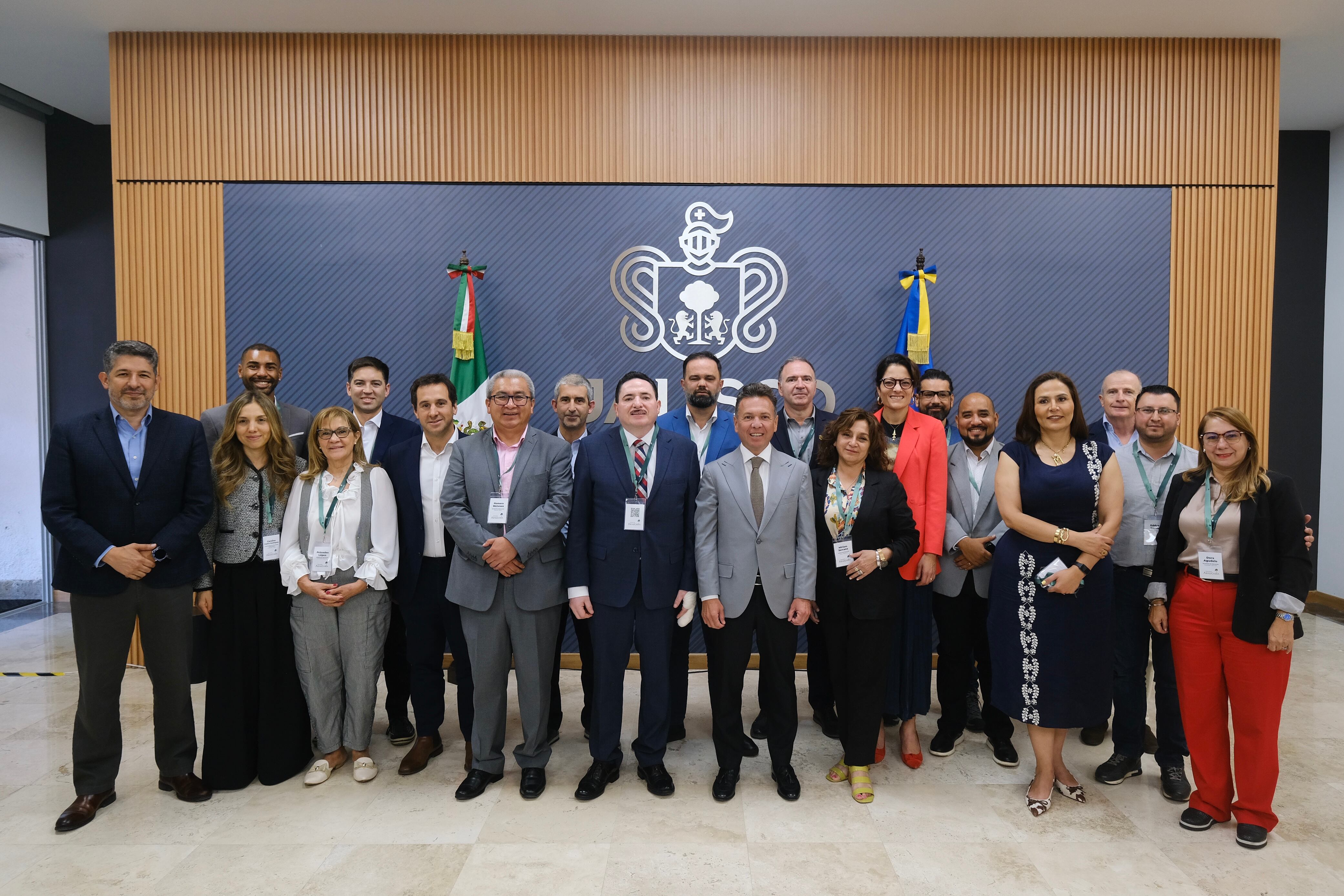 14 ministros de Educación de América Latina debatieron en México cómo fortalecer los sistemas escolares