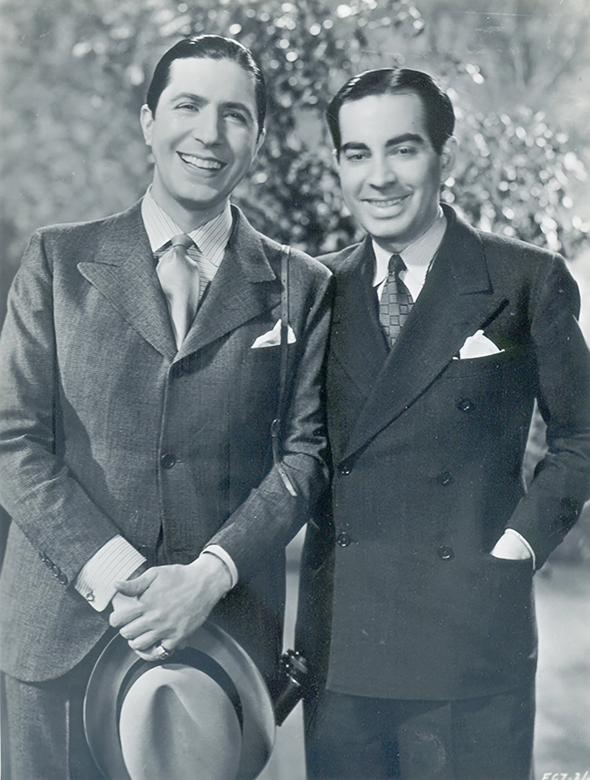 Carlitos junto a Alfredo Le Pera