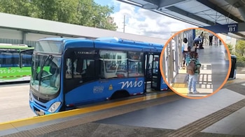 Pasajero del MIO, en Cali,