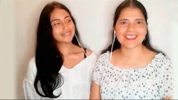 Victoria recibió una videollamada de