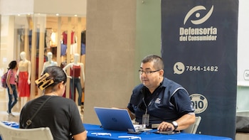 Defensoría del Consumidor impone $860,000 en multas en el primer trimestre por prácticas abusivas en comercios salvadoreños