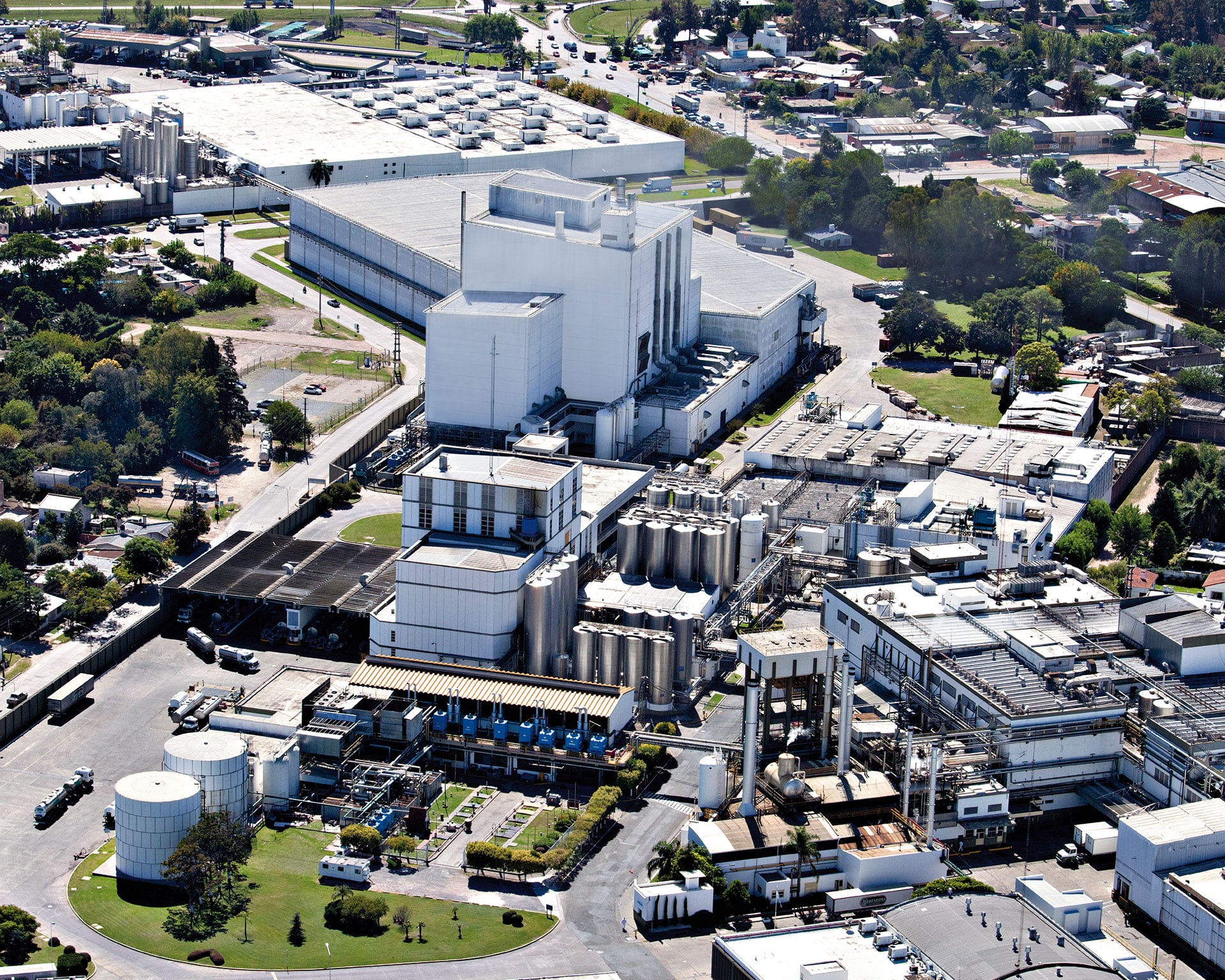 La gigante láctea tiene nuevos dueños