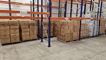 El cargamento de cigarrillos estaba distribuido en 220 cajas y su valor en el mercado nacional podría superar los ₡220 millones. Crédito: MSP