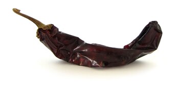 El chile guajillo es una