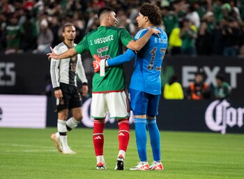 El portero mexicano Guillermo Ochoa