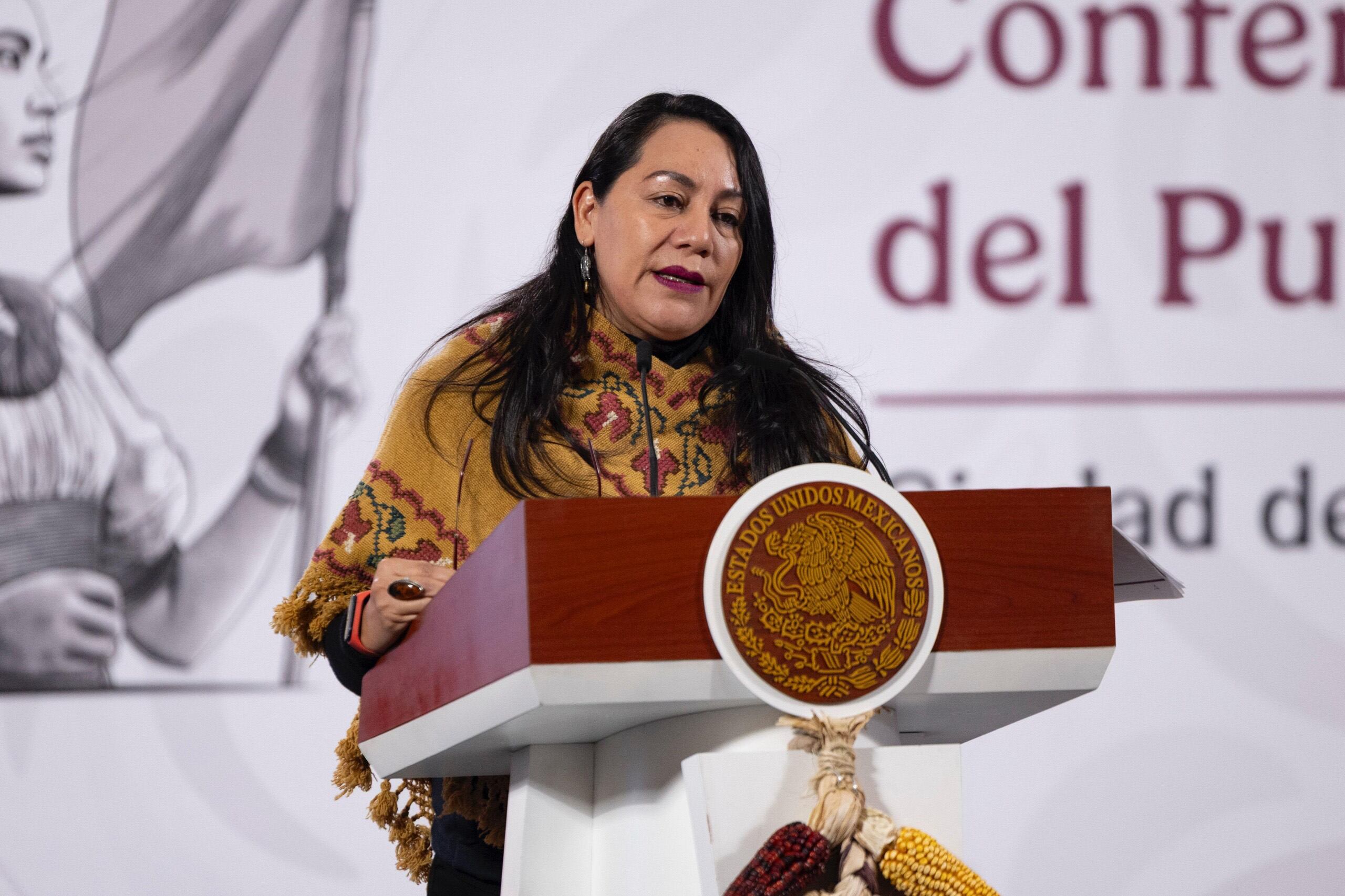 La directora de Alimentación para el Bienestar presentó el Plan Nacional de Maíz Nativo “El Maíz es la Raíz”, que prioriza la conservación, producción y comercialización del maíz nativo en comunidades rurales y redes agroalimentarias. (Presidencia)