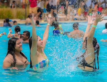 Fiestas Agostinas, vacaciones en El Salvador, Puerta del Diablo, Parque Recreativo Apulo