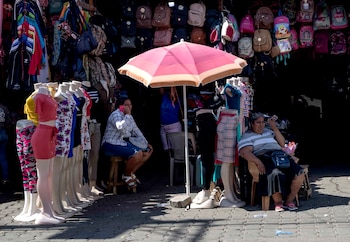 El poder adquisitivo en Nicaragua sigue en descenso pese a los indicadores macroeconómicos que destaca el Gobierno de Daniel Ortega. /(EFE /Jorge Torres /Archivo)