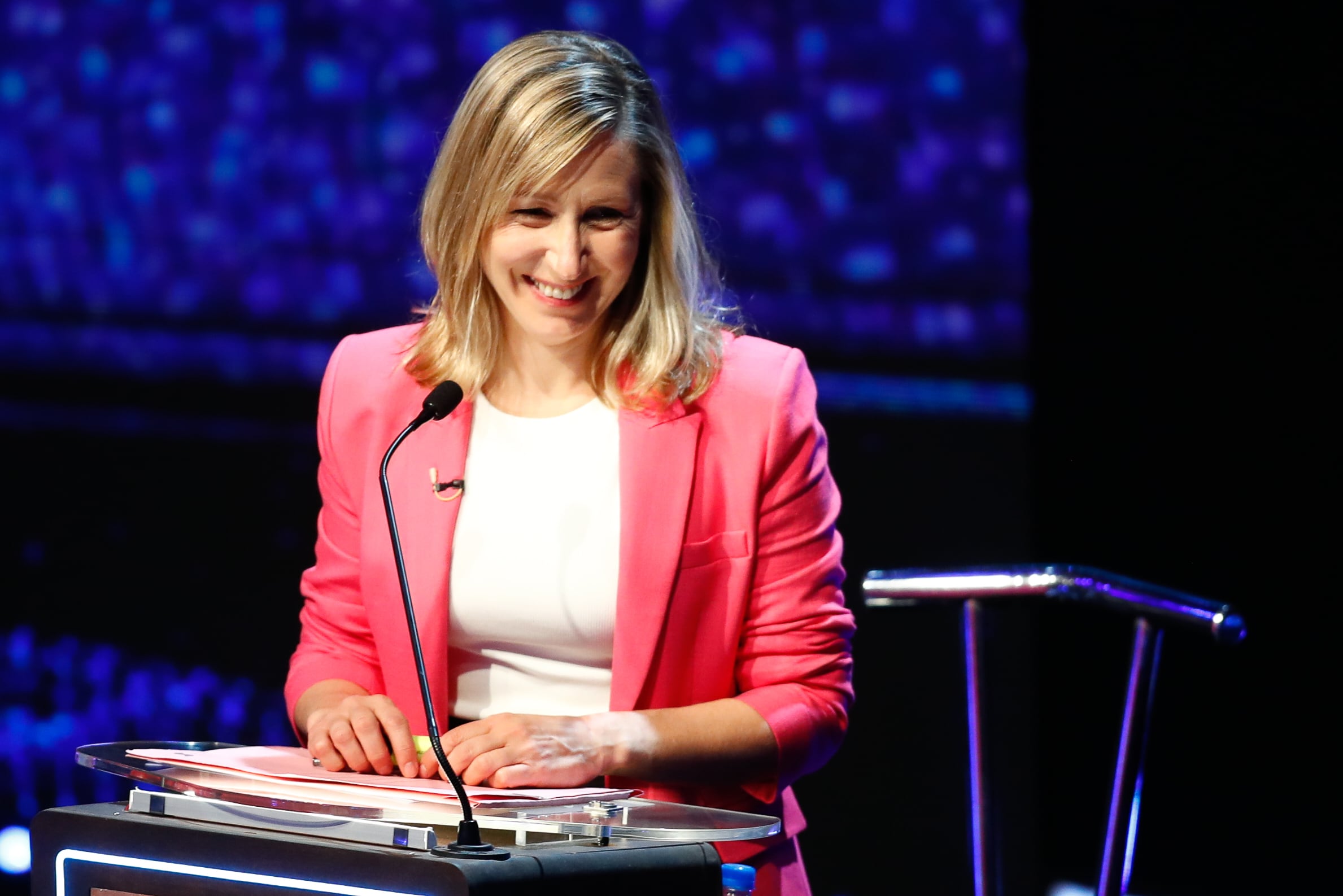 “Proponemos transformar la bronca en organización y movilización para que los sindicatos dejen su pasividad y organicen un verdadero plan de lucha hasta terminar con todo el nefasto plan de (Javier) Milei y sus cómplices”, afirmó Myriam Bregman una de las organizadoras de la convocatoria (Foto: EFE/ Agustín Marcarian POOL)