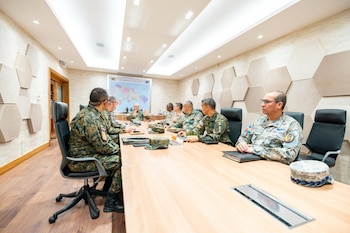 El ministro de Defensa Carlos Antonio Fernández Onofre descartó un cierre de la frontera sur tras una reunión de seguridad sobre Haití. (Imagen retomada de Listín Diario)