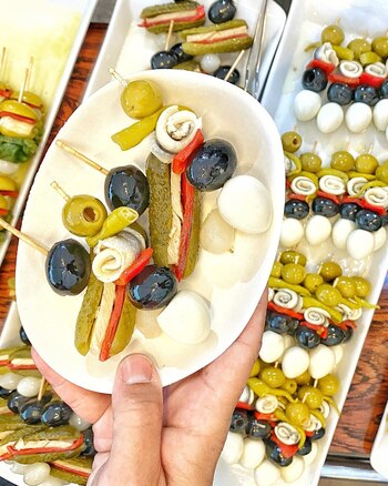 Gildas y banderillas de Bombas,