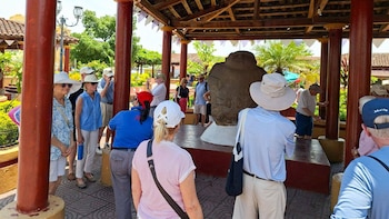 Guatemala recibe tres cruceros de turistas simultáneamente