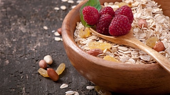 Las 10 claves de una experta en nutrición para hacer que un picoteo entre horas sea saludable