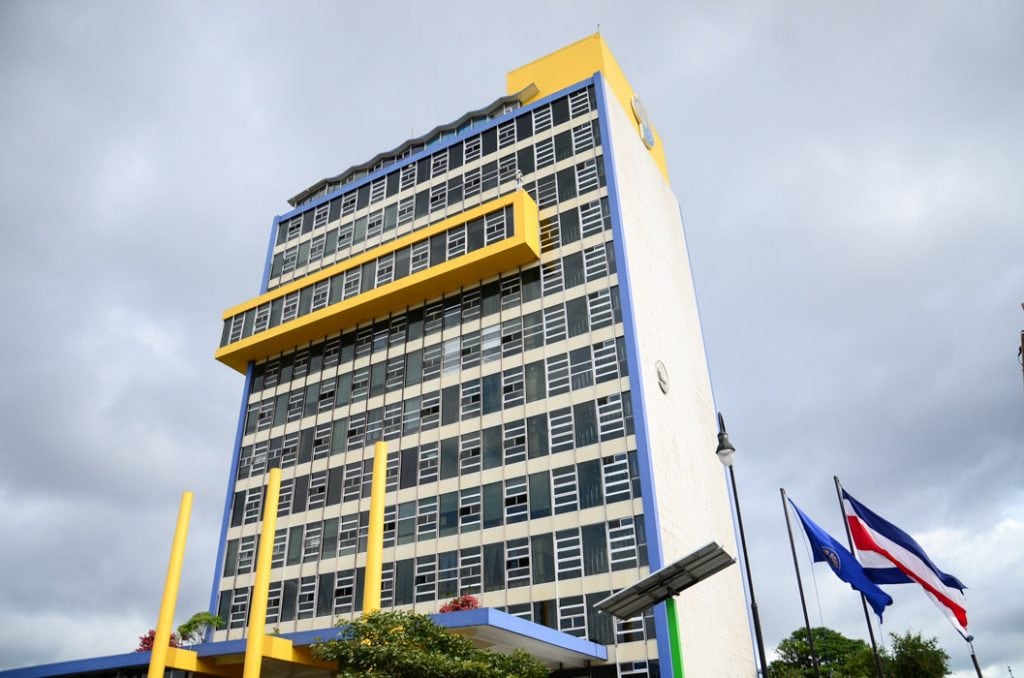 Caja Costarricense de Seguro Social mantiene fondos institucionales con estabilidad financiera