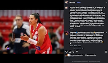 Karla Ortiz se despidió de la selección peruana de vóley.