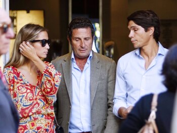 María Pombo, Víctor Pombo y