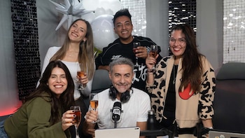 Luis Majul celebró los tres años de El Observador con una fiesta junto a oyentes y equipo: “Nos convertimos en una familia”