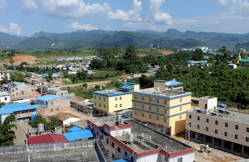 Vista de Laukkai, capital de