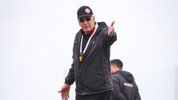 Jorge Fossati pidió reprogramar la fecha 6 del Torneo Clausura 2025.