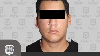 Una camisa con sangre llevó