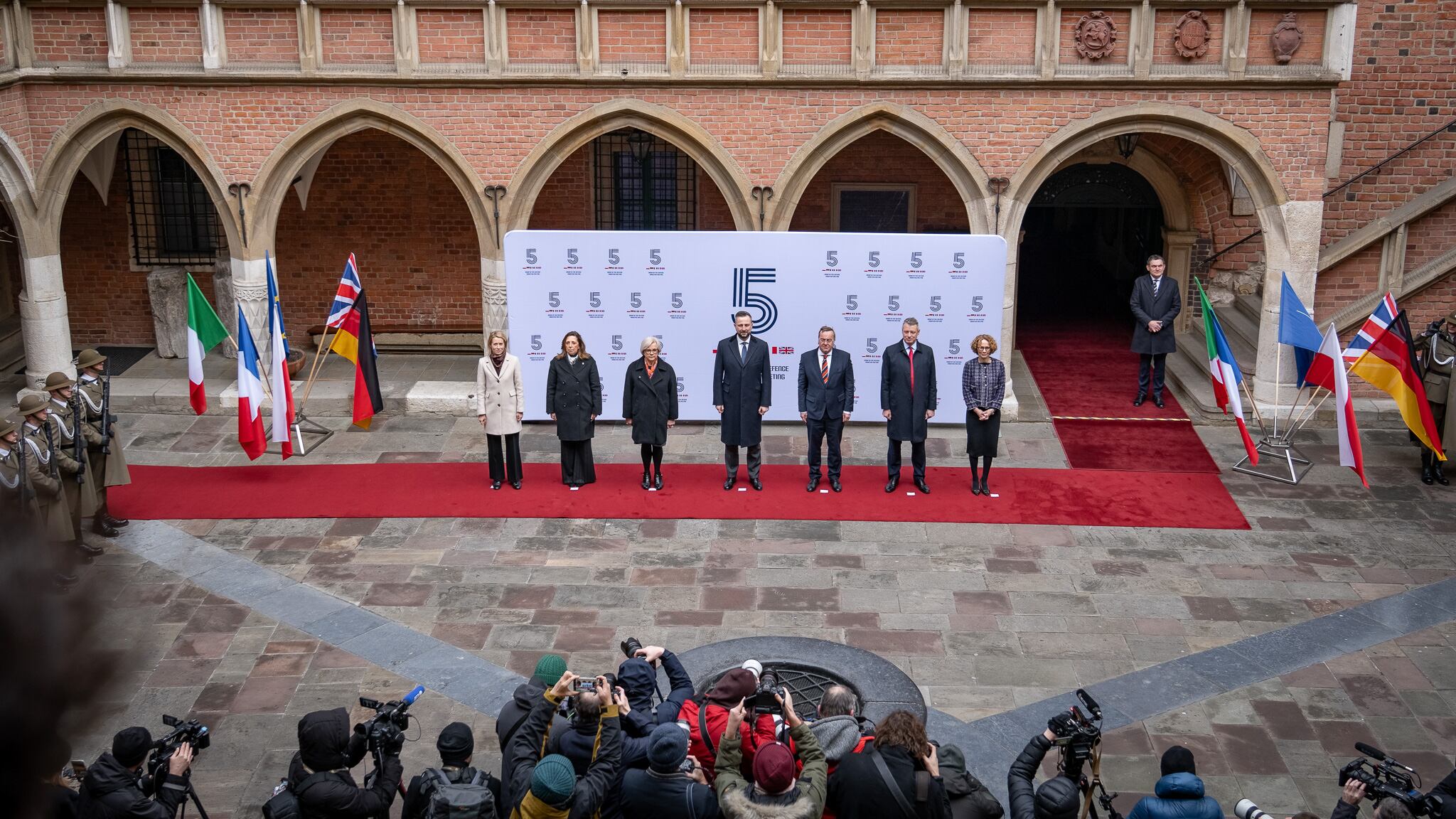 Los ministros de Defensa de Polonia, Alemania, Francia, Reino Unido e Italia sellaron en Cracovia (Gobierno de Polonia)