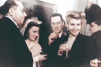 Juan D. Perón y su esposa Eva Duarte fueron los padrinos de casamiento de Carrillo (Familia Carrillo)