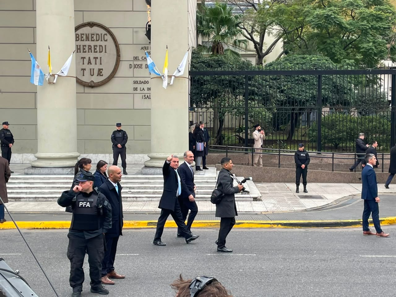 Sebastián Pareja se fue con Lule Menem
