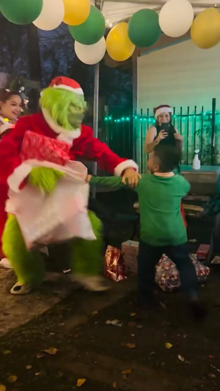 La escena memorable recibe más de 409 mil 'me gusta' y más de 3.700 comentarios en Instagram, consolidando su éxito viral