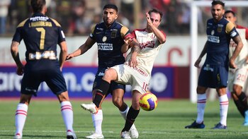 Universitario y Alianza Lima se