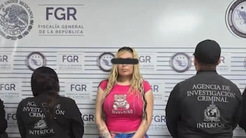 Con apoyo de Interpol, cae en Sonora mujer buscada por EEUU por tráfico de fentanilo y armas