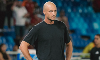 David González