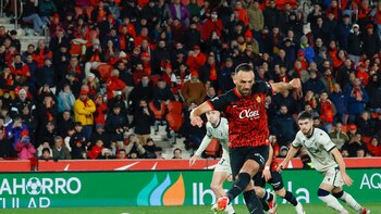 Gudelj será suplente en el