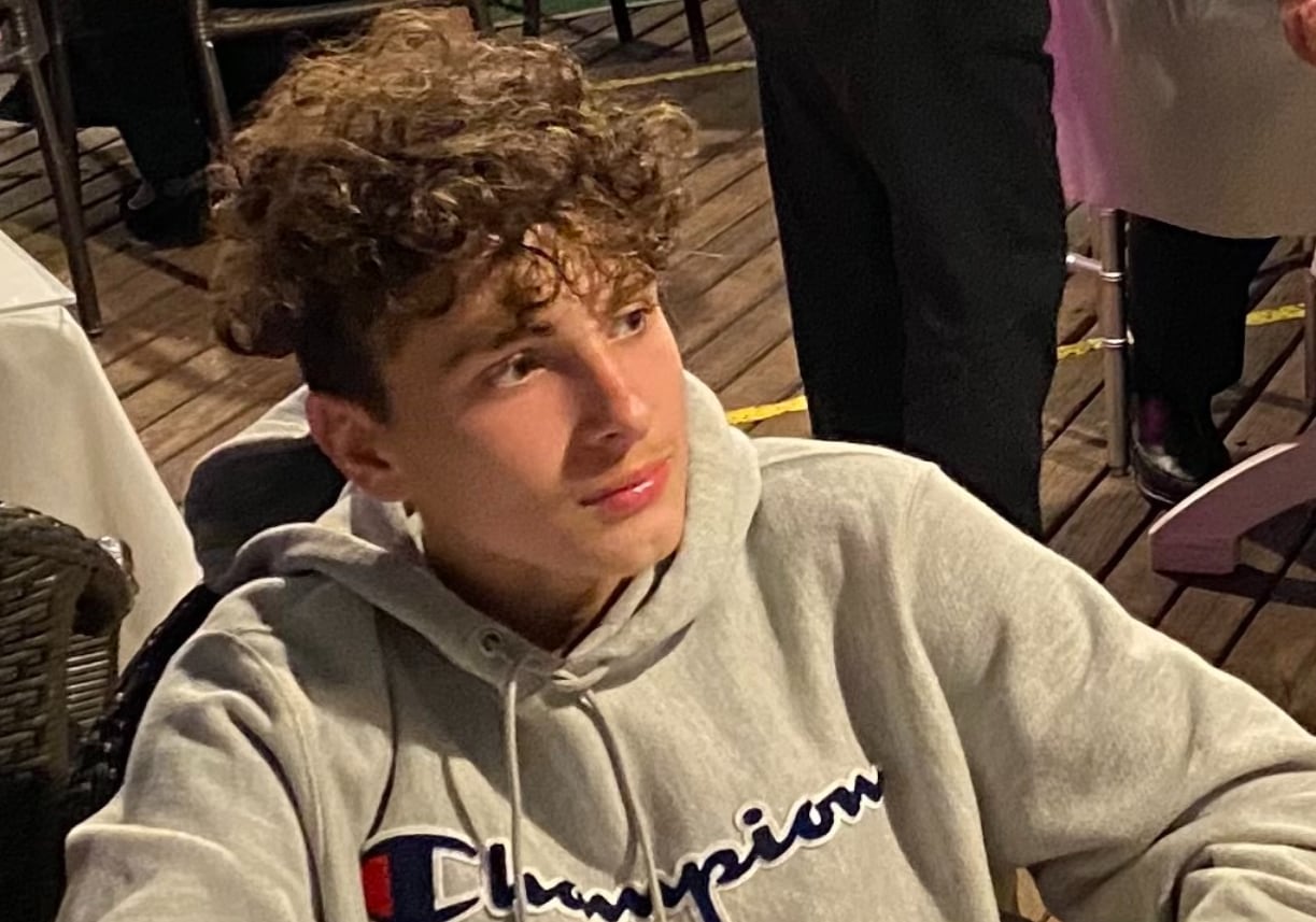 Dmitriy Popov, el joven acusado, escuchó el veredicto entre fuertes medidas de seguridad y con la mirada puesta en una posible apelación (Mark Pollard)