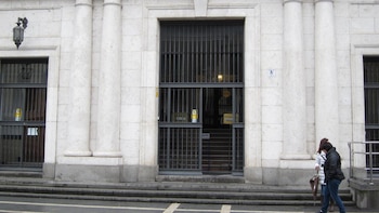 A juicio por intentar comprar