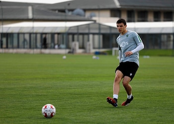 El central luso Eduardo Quaresma,