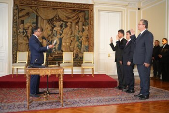Gustavo Petro durante la posesión
